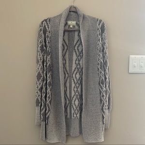 Soft and warm cardigan by Ruby Moon